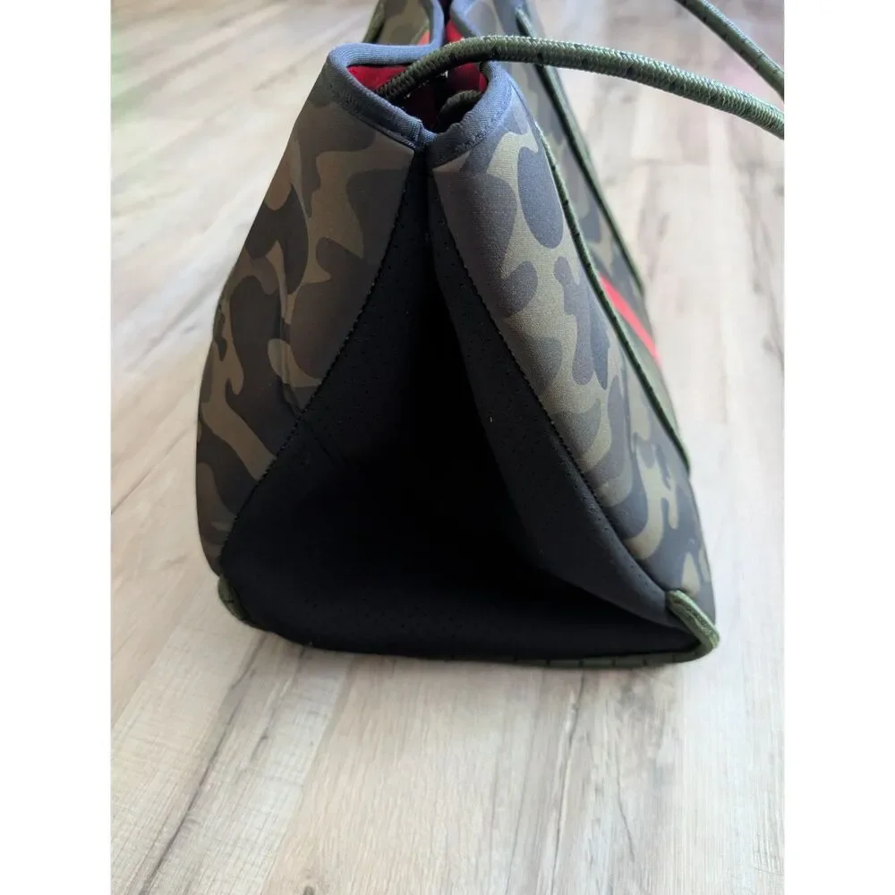 Haute Shore Greyson Soho Neoprene Tote Bag in Green Camo with Red Stripe (C4) - Picture 6 of 10
